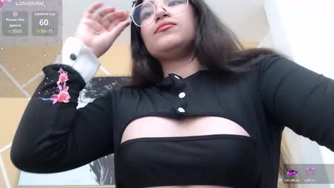 Olivia online show from November 14, 10:11 pm