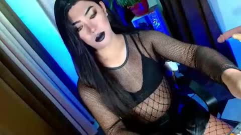 Miss OLIVIA online show from September 18, 9:35 am