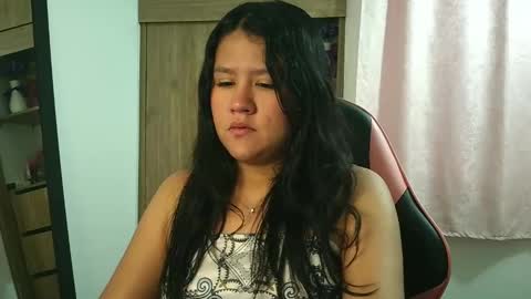 Olivia online show from November 24, 12:59 pm