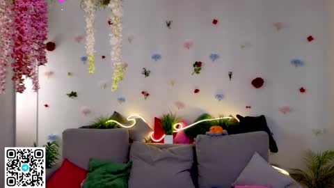 Olivia online show from May 10, 2:18 am