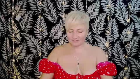 Kelly online show from January 12, 3:03 pm