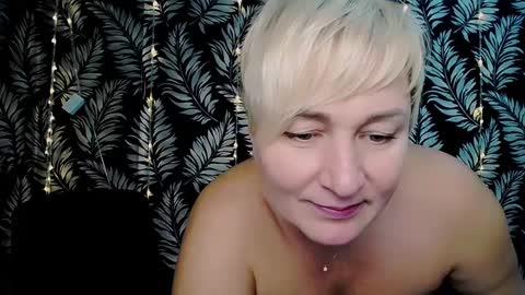 Kelly online show from January 10, 3:37 pm