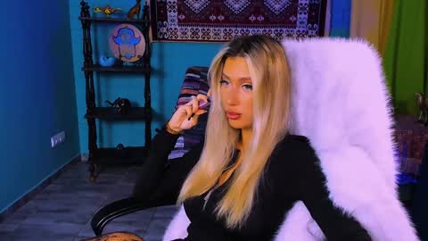 Olivia online show from February 4, 8:24 am