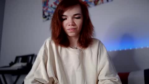 Snapshot of olivka_flower chatting on February 8, 6:44 pm Angelina Lina online show from February 8, 6:44 pm