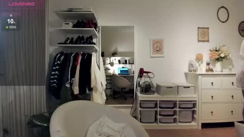 ollalla7 online show from October 5, 4:47 pm