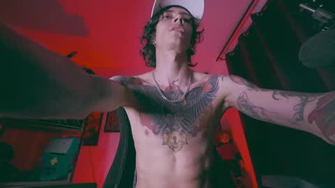     online show from April 18, 1:29 am