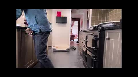 oman19811 online show from January 4, 11:00 am