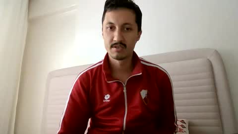 omy pm me online show from April 10, 1:16 pm