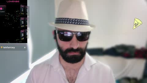 ona nisme online show from April 18, 5:42 am