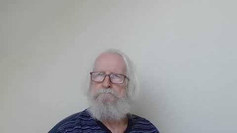 Somewhere over the rainbow online show from October 5, 7:28 am