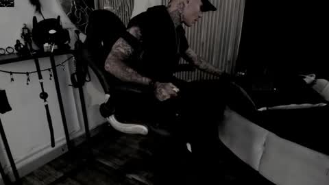     ... online show from May 9, 12:05 am