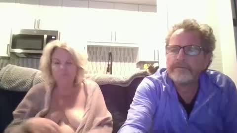 couple mature milf bigboobs curvy mommydaddy online show from February 24, 5:43 am