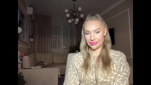 onesweet_baby online show from January 24, 9:04 pm