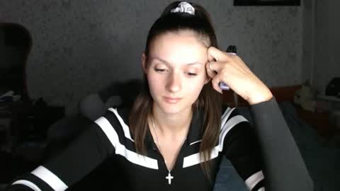 Amalia online show from September 19, 6:44 pm