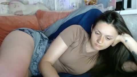 Amalia online show from May 14, 7:12 pm