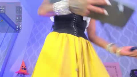 Only online show from October 30, 10:10 pm