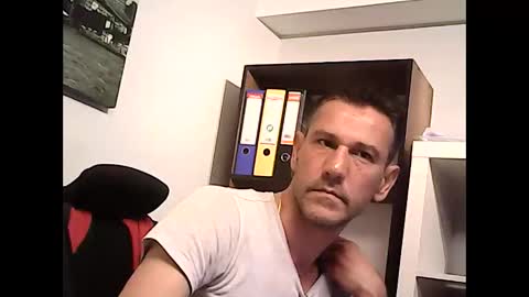 onlyprivate m35 online show from April 28, 10:08 am