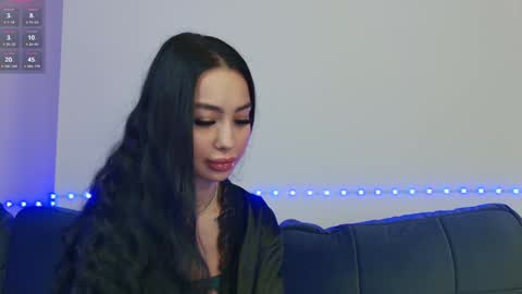 Snapshot of onlyxandra7 chatting on February 6, 9:00 am Xandra online show from February 6, 9:00 am