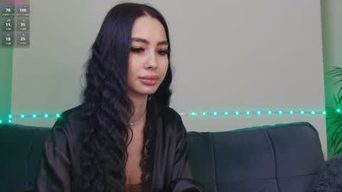 Snapshot of onlyxandra7 chatting on February 12, 8:49 am Xandra online show from February 12, 8:49 am