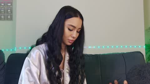 Snapshot of onlyxandra7 chatting on January 17, 8:56 am Xandra online show from January 17, 8:56 am