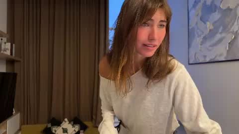 Helen online show from August 7, 10:19 pm