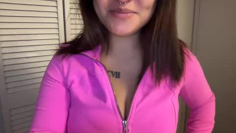 Miss Girly online show from September 11, 6:47 am