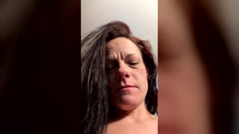 Jolene online show from January 17, 4:05 pm