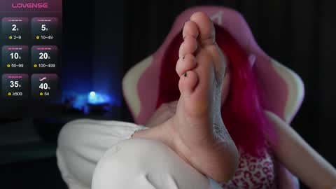 Hannah online show from November 24, 5:33 pm