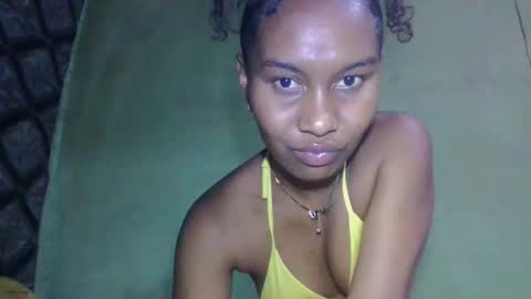 oolyette online show from March 23, 6:57 pm