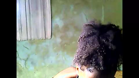 oolyette online show from December 2, 6:50 pm