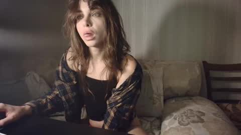 ophelia blue online show from November 9, 4:05 am