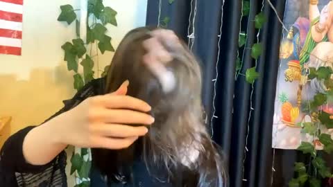 Leslie online show from June 8, 3:24 pm
