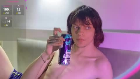 Justin online show from February 20, 1:05 am