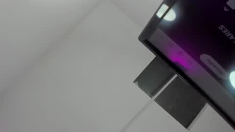 Miss Guzman  online show from March 10, 12:49 pm