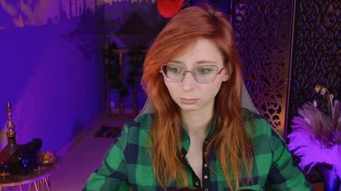 Orianna -  Hi Im into geek culture cosplay crafting LARP games. Shall we play DnD online show from December 14, 3:15 pm