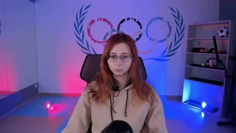 Orianna -  Hi Im into geek culture cosplay crafting LARP games. Shall we play DnD online show from December 12, 9:30 am