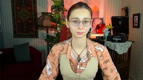 Orianna -  Hi Im into geek culture cosplay crafting LARP games. Shall we play DnD online show from December 28, 2:32 pm