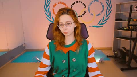 Orianna -  Hi Im into geek culture cosplay crafting LARP games. Shall we play DnD online show from December 26, 9:11 am