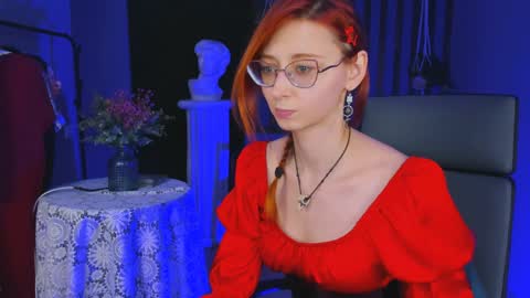Orianna -  Hi Im into geek culture cosplay crafting LARP games. Shall we play DnD online show from December 11, 2:44 pm