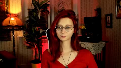 Orianna -  Hi Im into geek culture cosplay crafting LARP games. Shall we play DnD online show from January 14, 6:07 pm