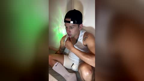 Orienzo online show from March 16, 5:44 am