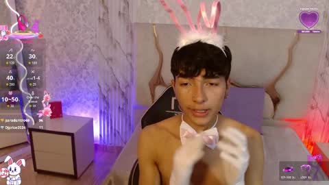 osamu_tay online show from March 31, 8:48 am