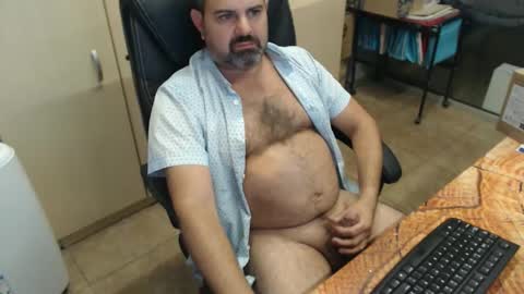 Snapshot of oscar_msng chatting on October 10, 5:30 pm Oscar online show from October 10, 5:30 pm