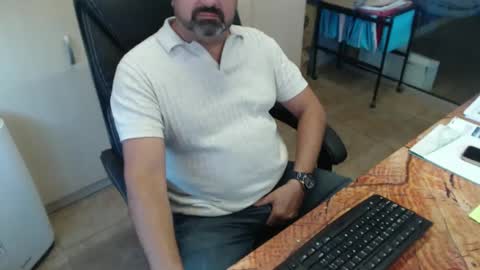 Snapshot of oscar_msng chatting on September 23, 5:19 pm Oscar online show from September 23, 5:19 pm