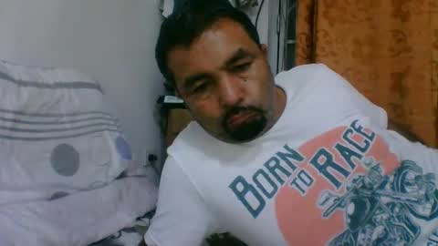 oscarjhe3512 online show from February 18, 1:49 am