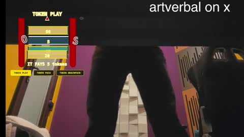 Oscar Steel Savage online show from October 15, 11:05 pm