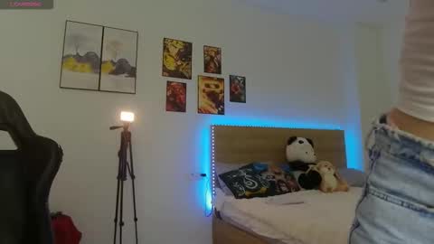 osino_sinoby online show from December 5, 6:38 pm