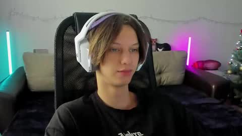 Ostin online show from December 17, 6:31 am