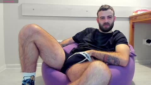 Otis online show from December 11, 4:07 am