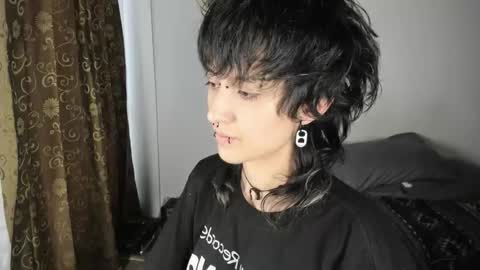 Otto 3 online show from February 3, 10:14 pm